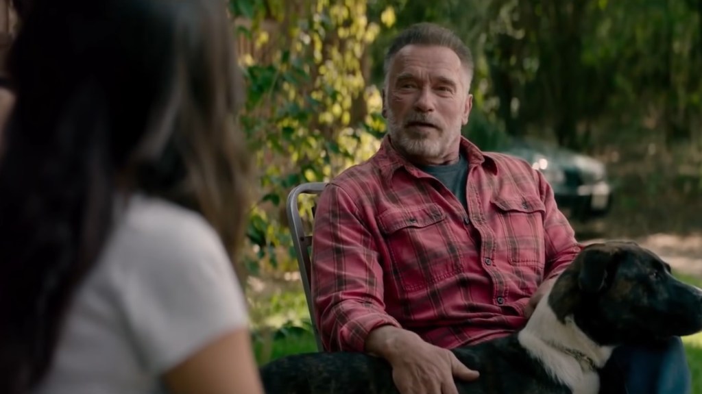 Terminator Dark Fate 2019 - Arnold Schwarzenegger as T-800 Carl at home